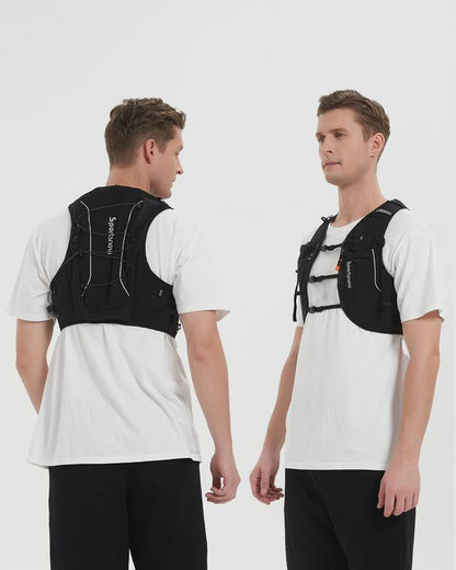 Sportsnew Running Vest for Women Men, Lightweight 10L Hydration Backpack with Waterproof Phone Pocket, 2L Water Bladder or 500Ml Soft Flasks, Breathable Pack for Hiking Trail Running Cycling Marathon Outdoor Race Bikes Road Bikes